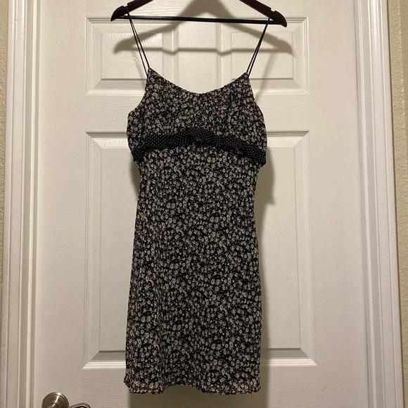 Mini floral dress - Picture 1 of 4